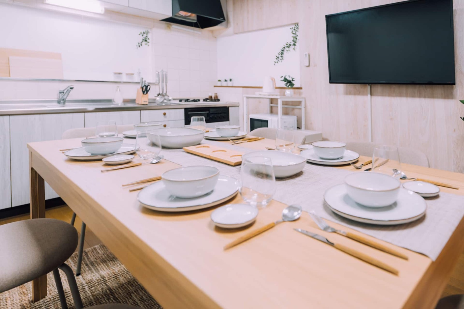 Osaka Castle House — Dining area