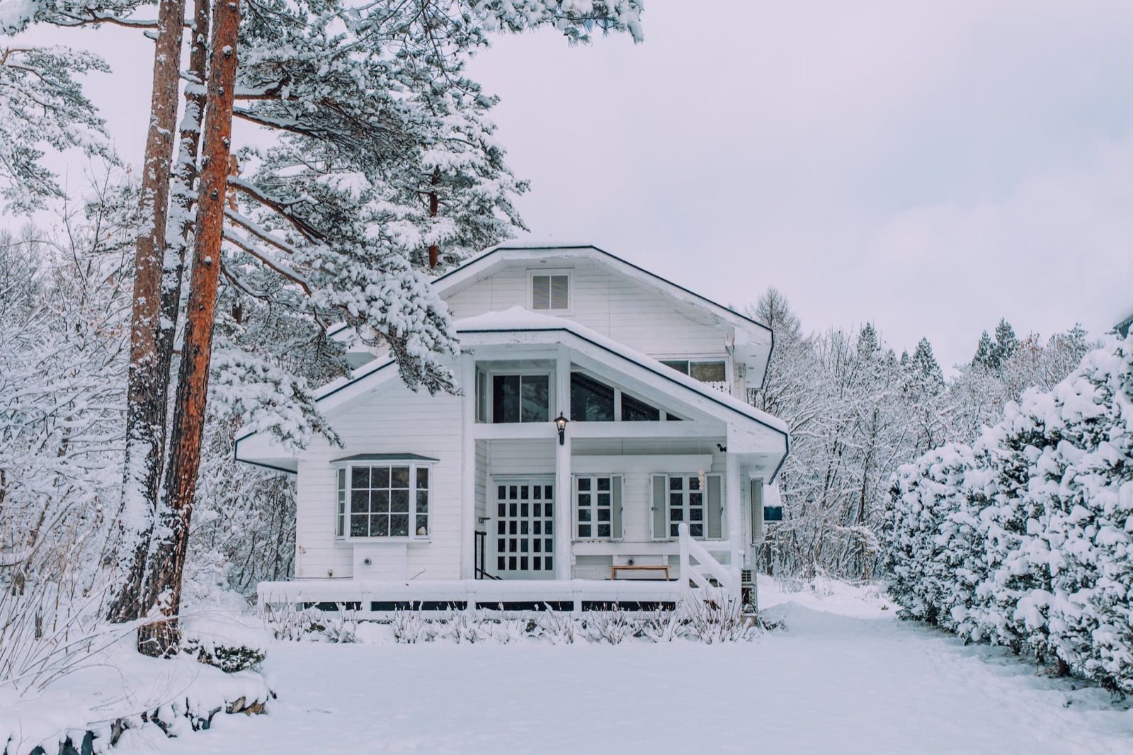 Hakuba Lodge — The chalet surrounded by snow