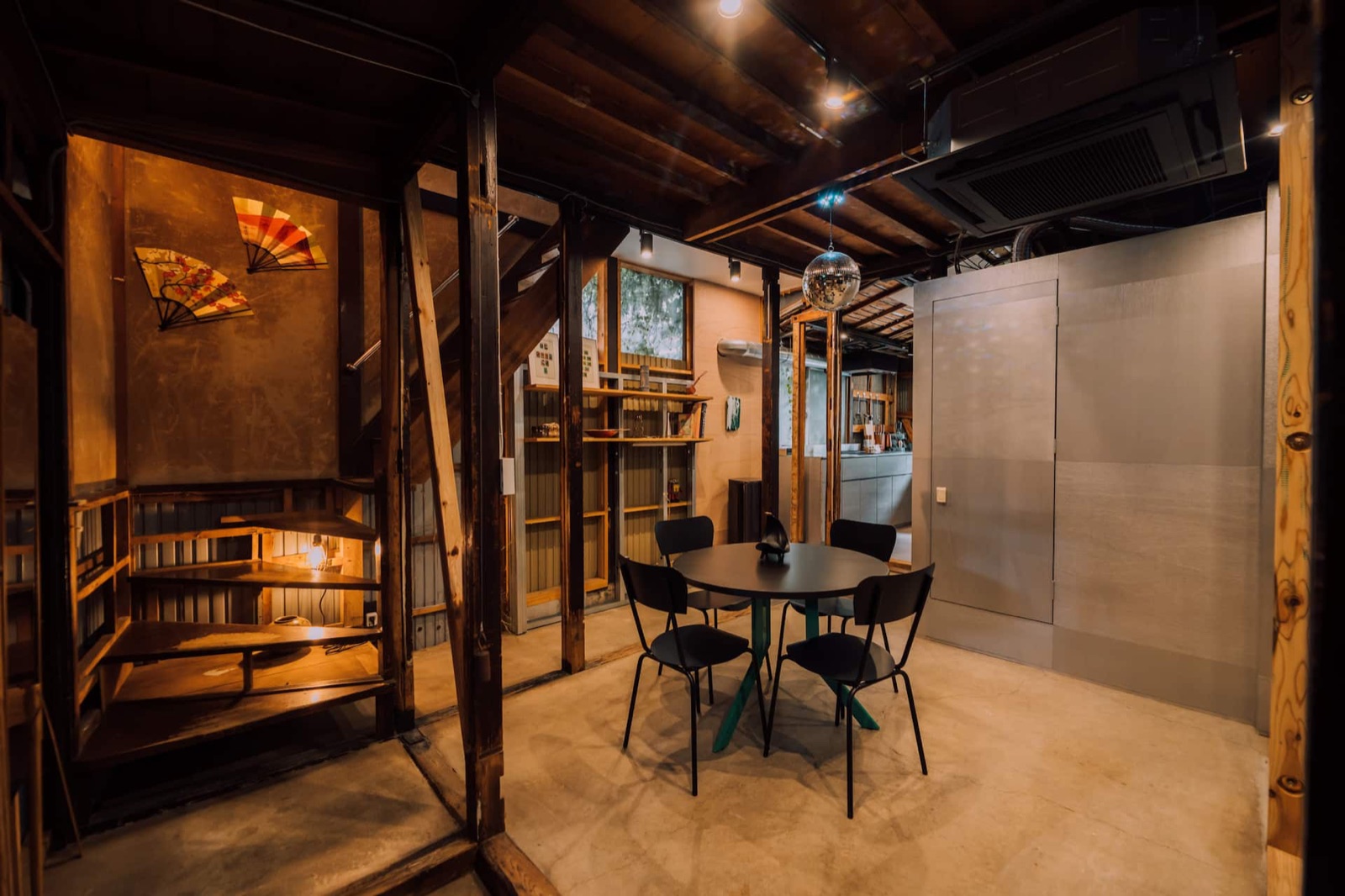 Ivy Place Harajuku — Living room — exposed beams and concrete floor