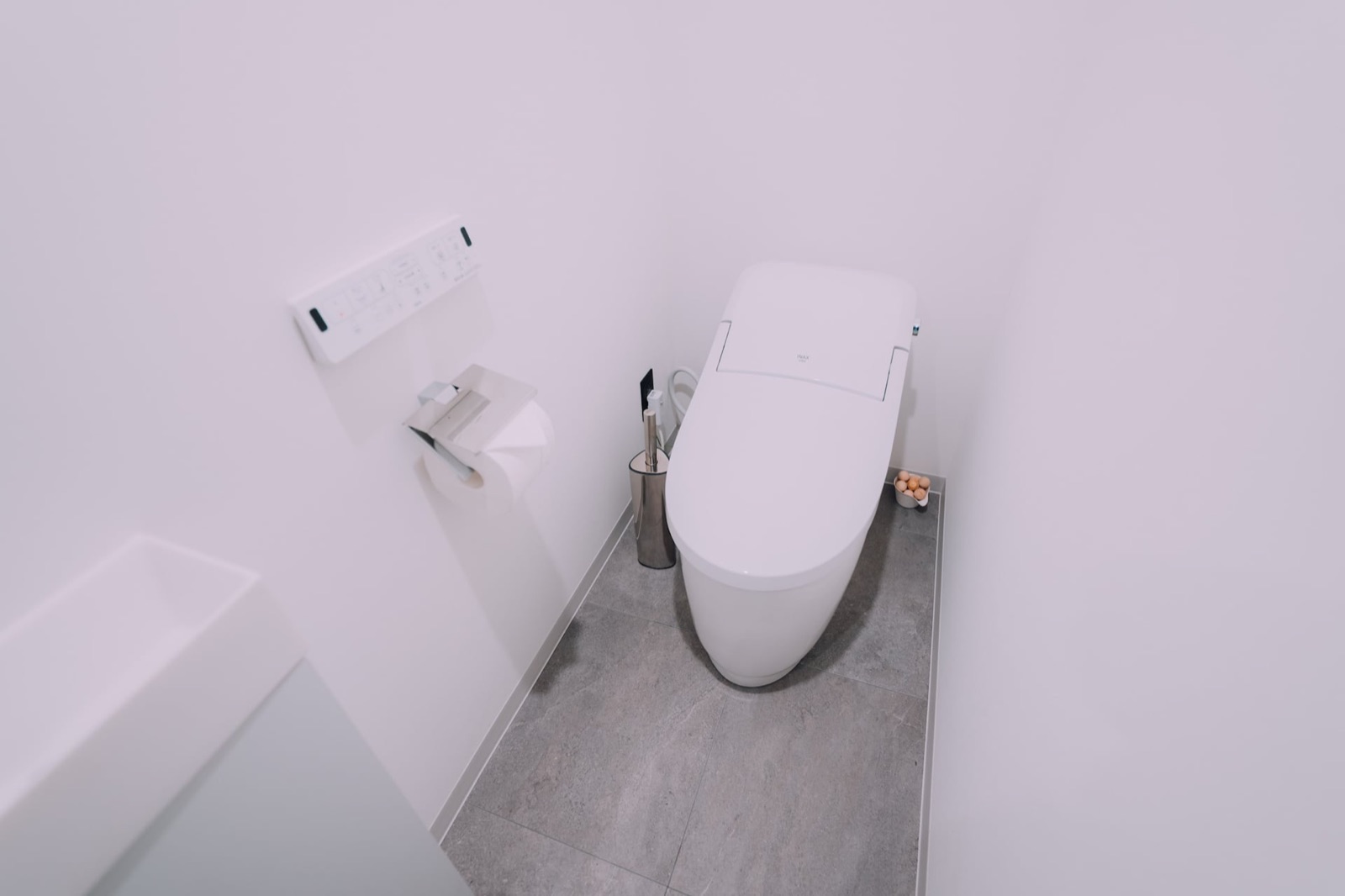 Ivy Place Harajuku — Bathroom