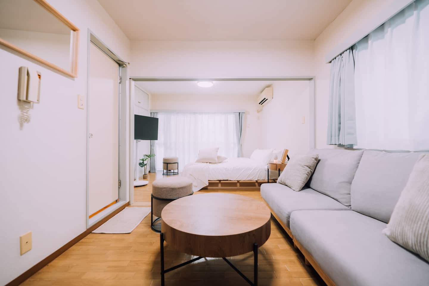 Showa Bloom — Yoyogi / Shinjuku